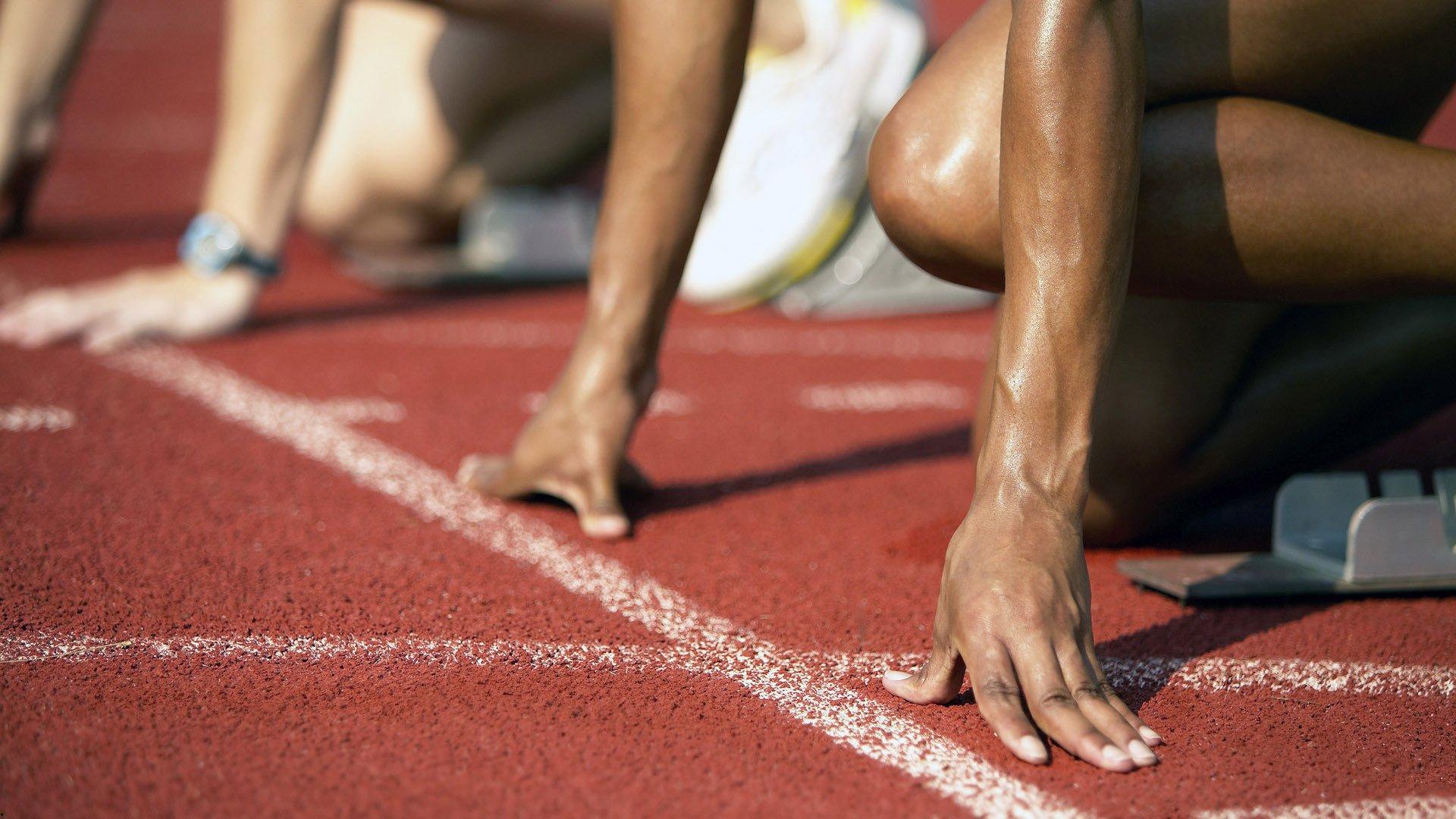 莫耶斯赛前冲突主裁，铁锤帮败走安菲尔德早有伏笔？